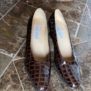 Nice brown low heels